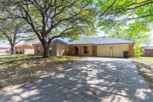 $277,500 | 3834 Santa Monica Drive, Abilene, TX 79605