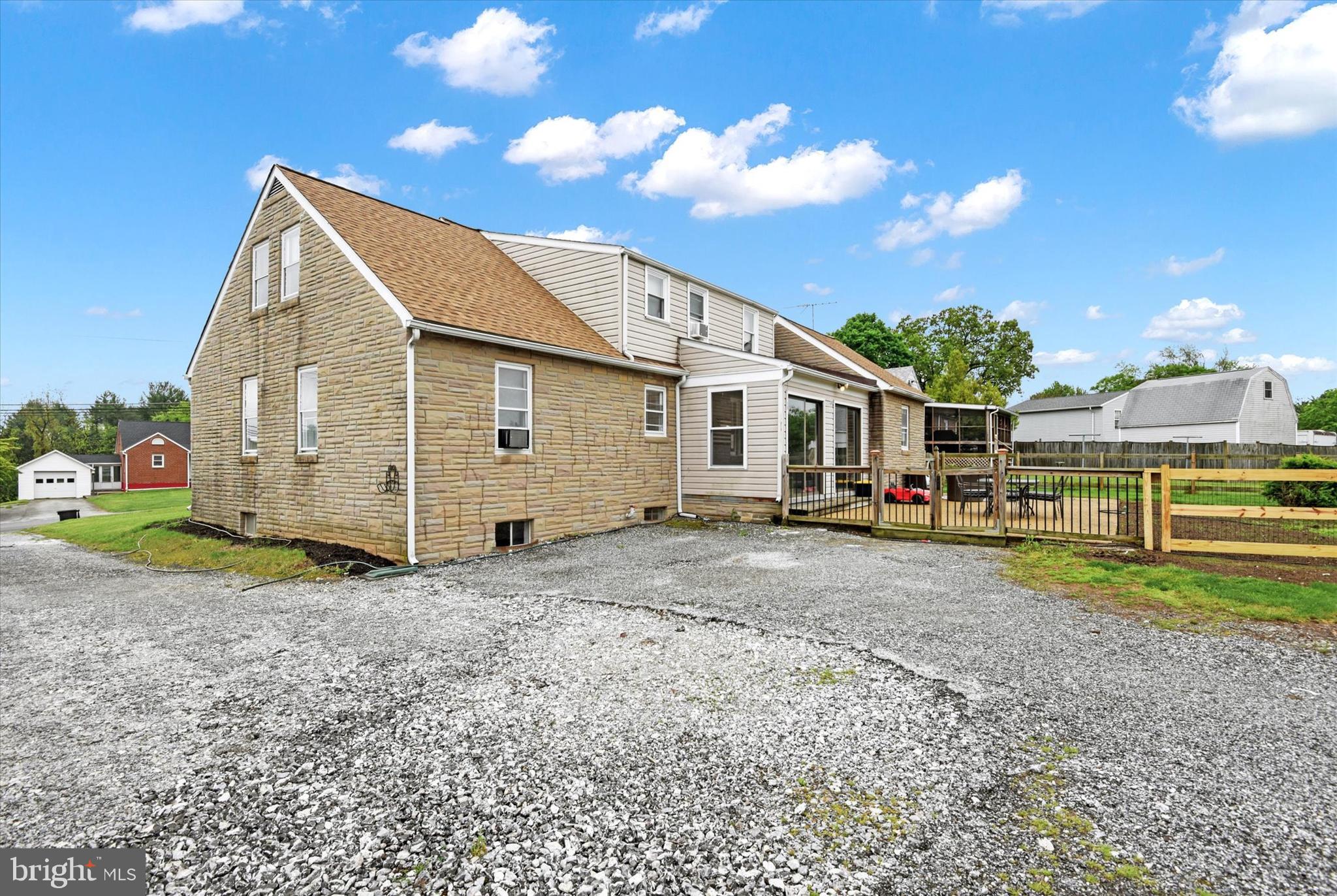 1436 Fairmount Road Hampstead, MD 21074 - Photo 26 of 27