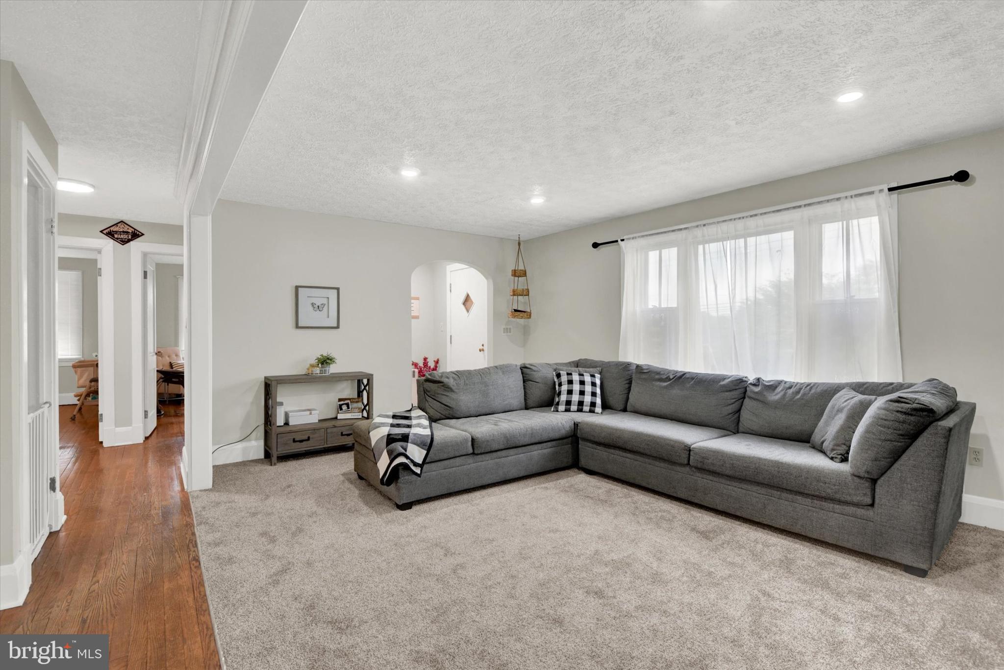 1436 Fairmount Road Hampstead, MD 21074 - Photo 3 of 27