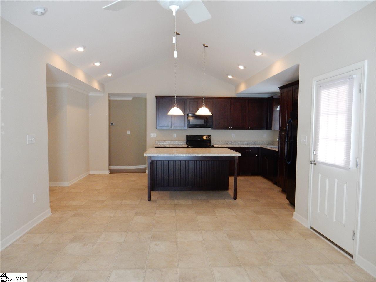 146 Catlin Circle Greenville, SC 29607 - Photo 4 of 16 Gallery Image 4