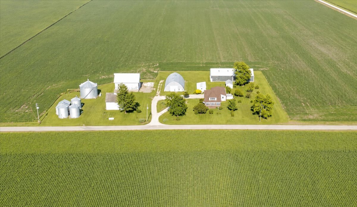 10168 North 600 E Road Chenoa, IL 61726 - Photo 3 of 55