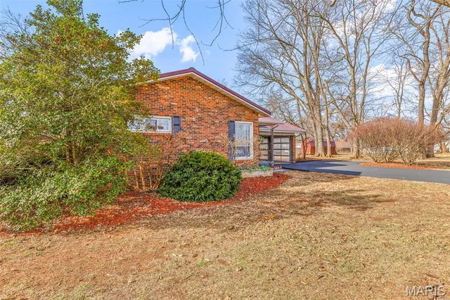 $249,900 | 303 North Carter Street, Desloge, MO 63601