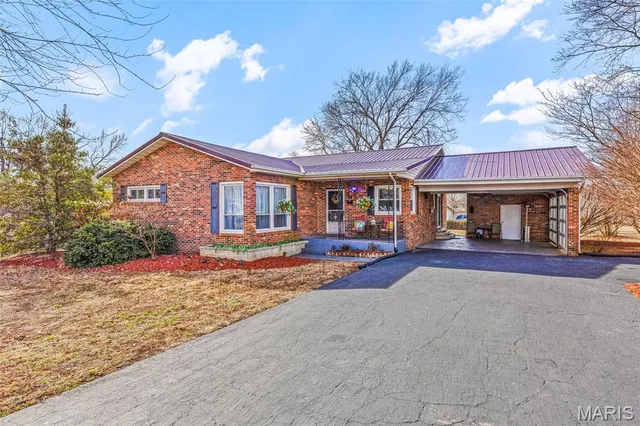 $249,900 | 303 North Carter Street, Desloge, MO 63601