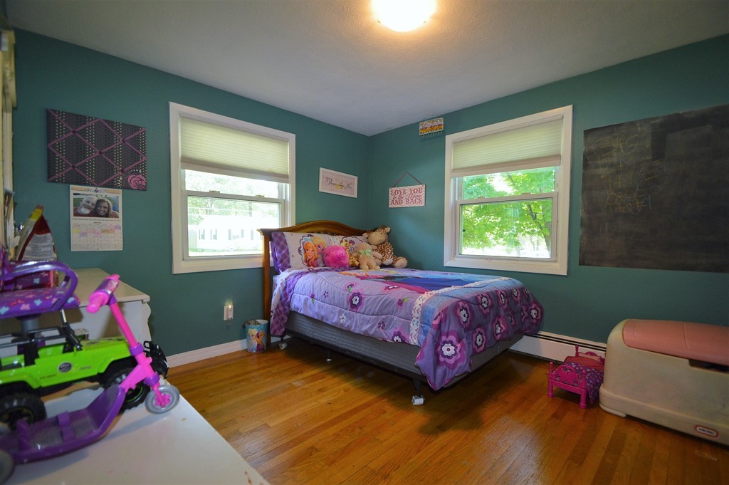 67 Jeannine Road Bellingham, MA 02019 - Photo 13 of 28