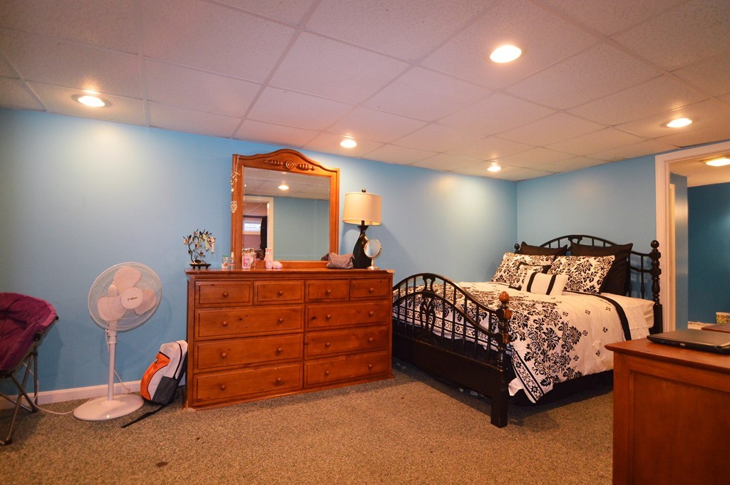 67 Jeannine Road Bellingham, MA 02019 - Photo 21 of 28