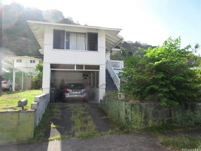 $3,888,888 | 1935 9th Avenue, Honolulu, HI 96816
