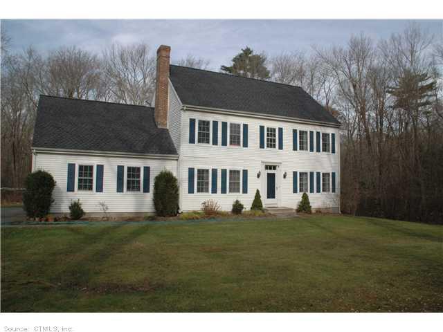 4 Short Hills Road Old Lyme, CT 06371 - Photo 1 of 1 Exterior Front.
