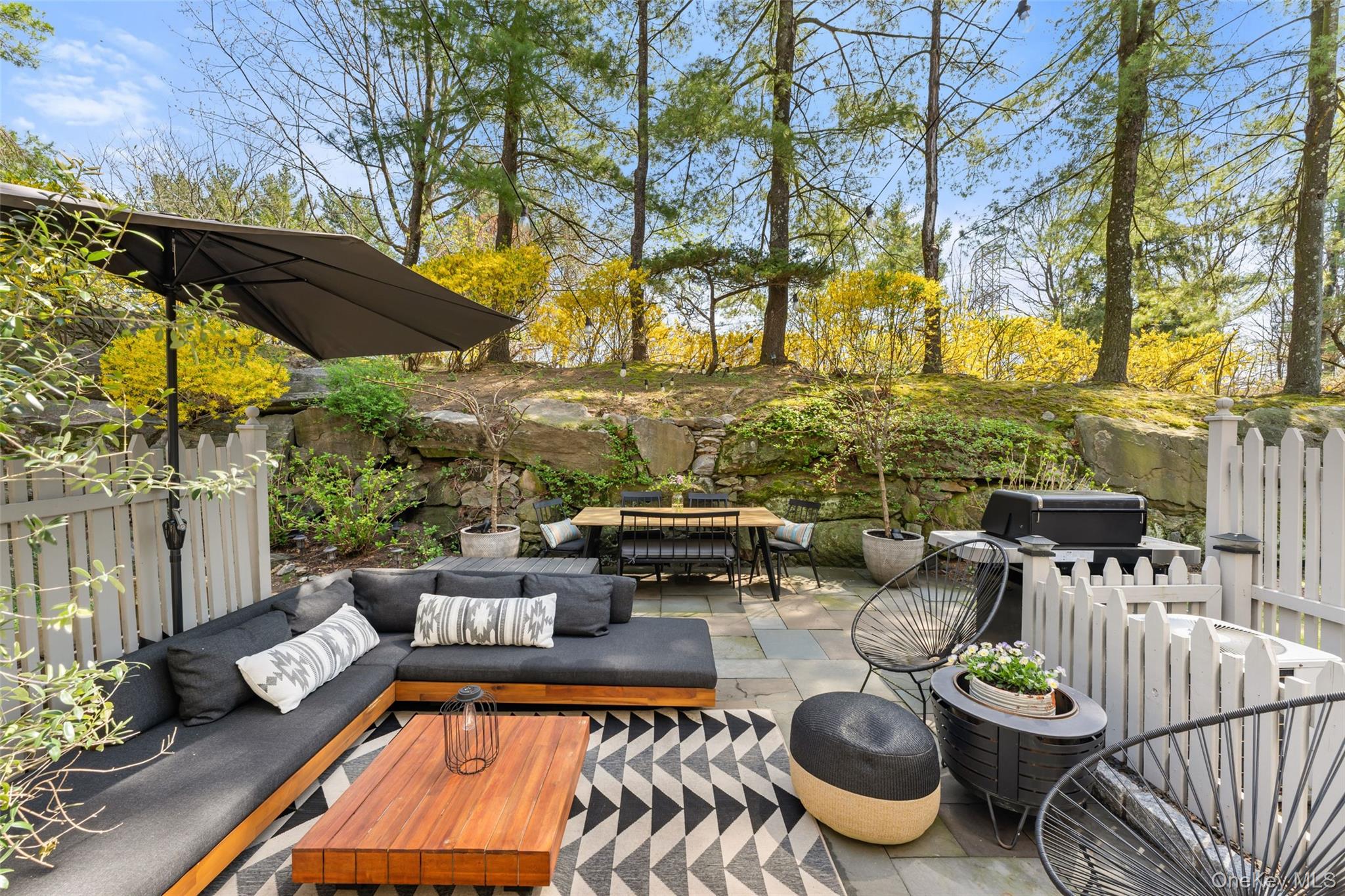 227 Boulder Ridge Road Scarsdale, NY 10583 - Photo 27 of 37 Alternate view of outside patio