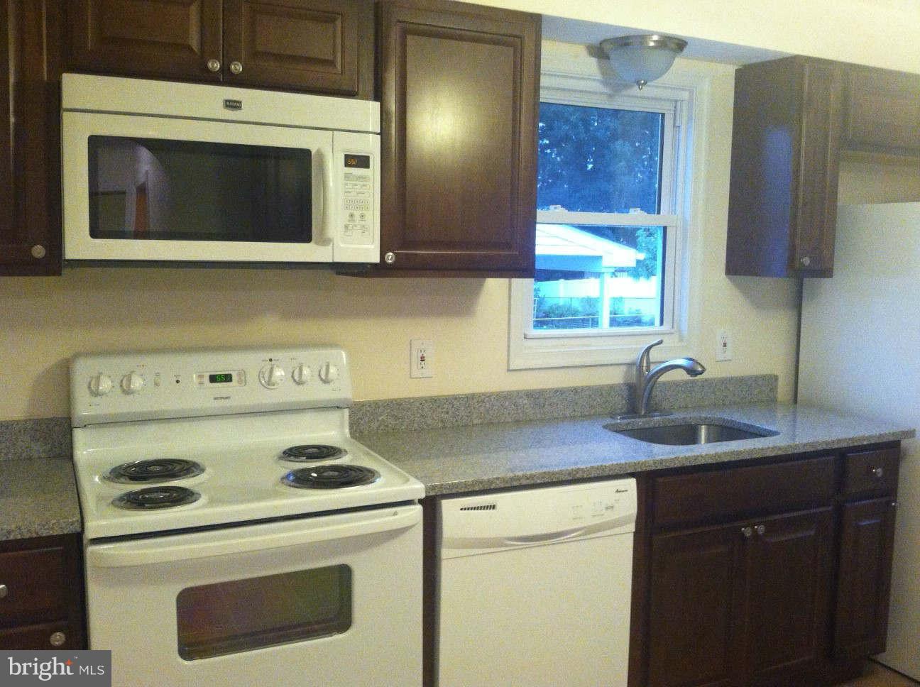 1231 Kendrick Road Baltimore, MD 21237 - Photo 4 of 27 Kitchen