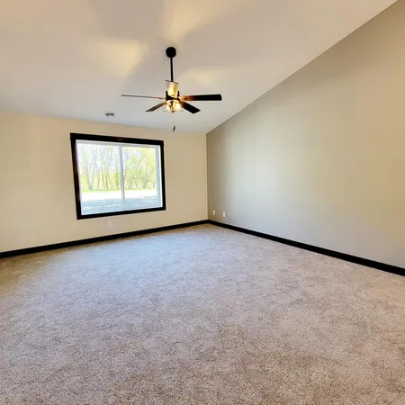 $339,900 | 1066 Cullen Street, St. Peter, MN 56082