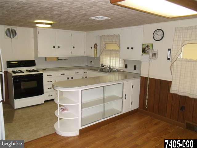 24 Gateway Road York, PA 17403 - Photo 5 of 17 Gallery Image 5