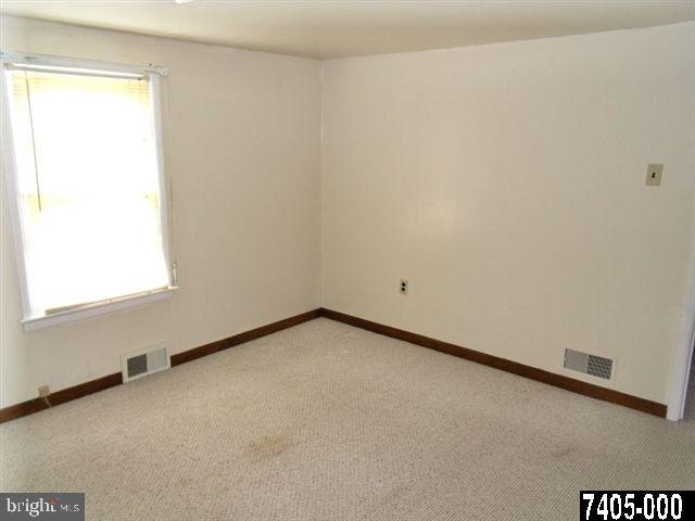 24 Gateway Road York, PA 17403 - Photo 10 of 17 Gallery Image 10
