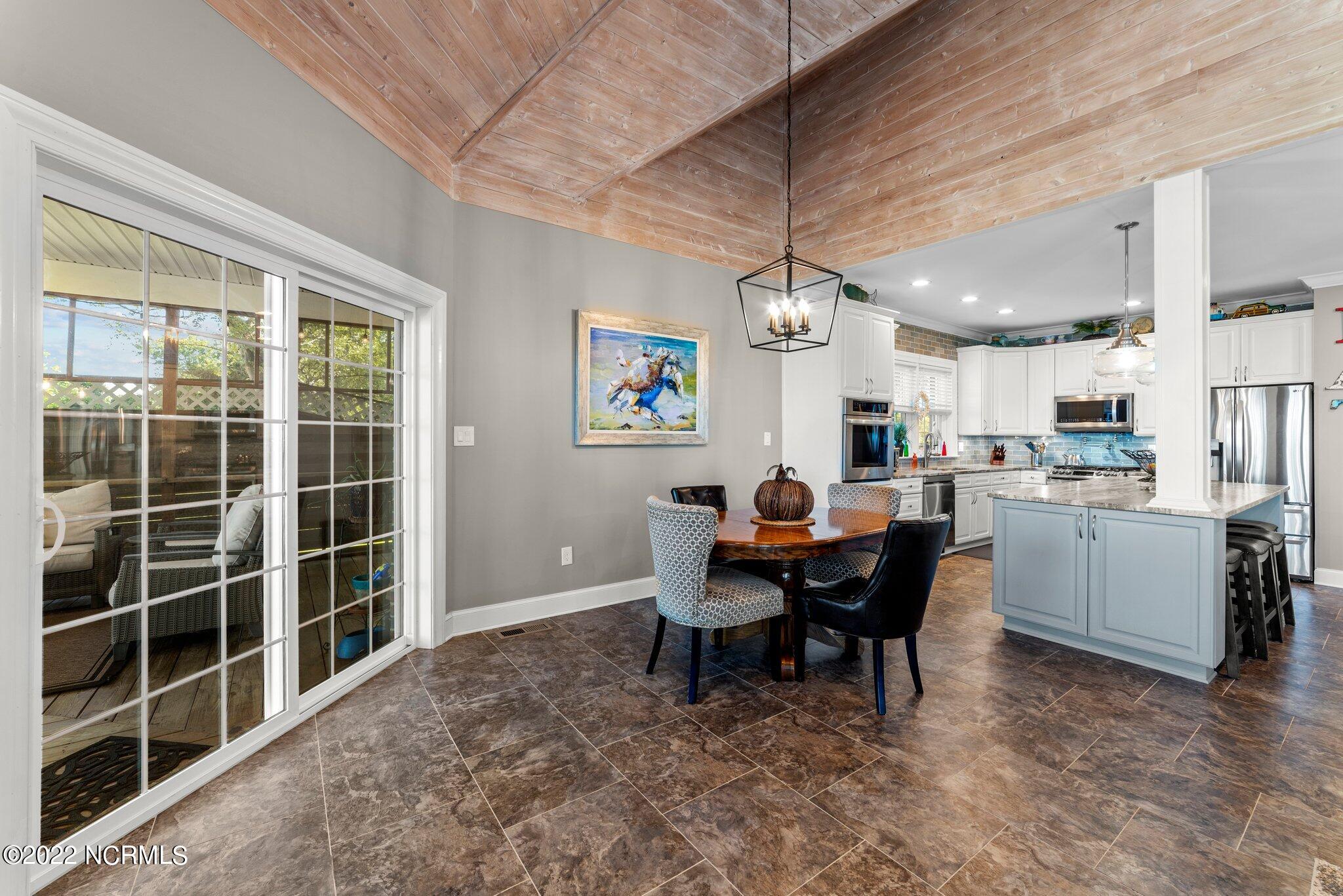 395 Summerfield Road West Roper, NC 27970 - Photo 21 of 70 21- Eat-in area