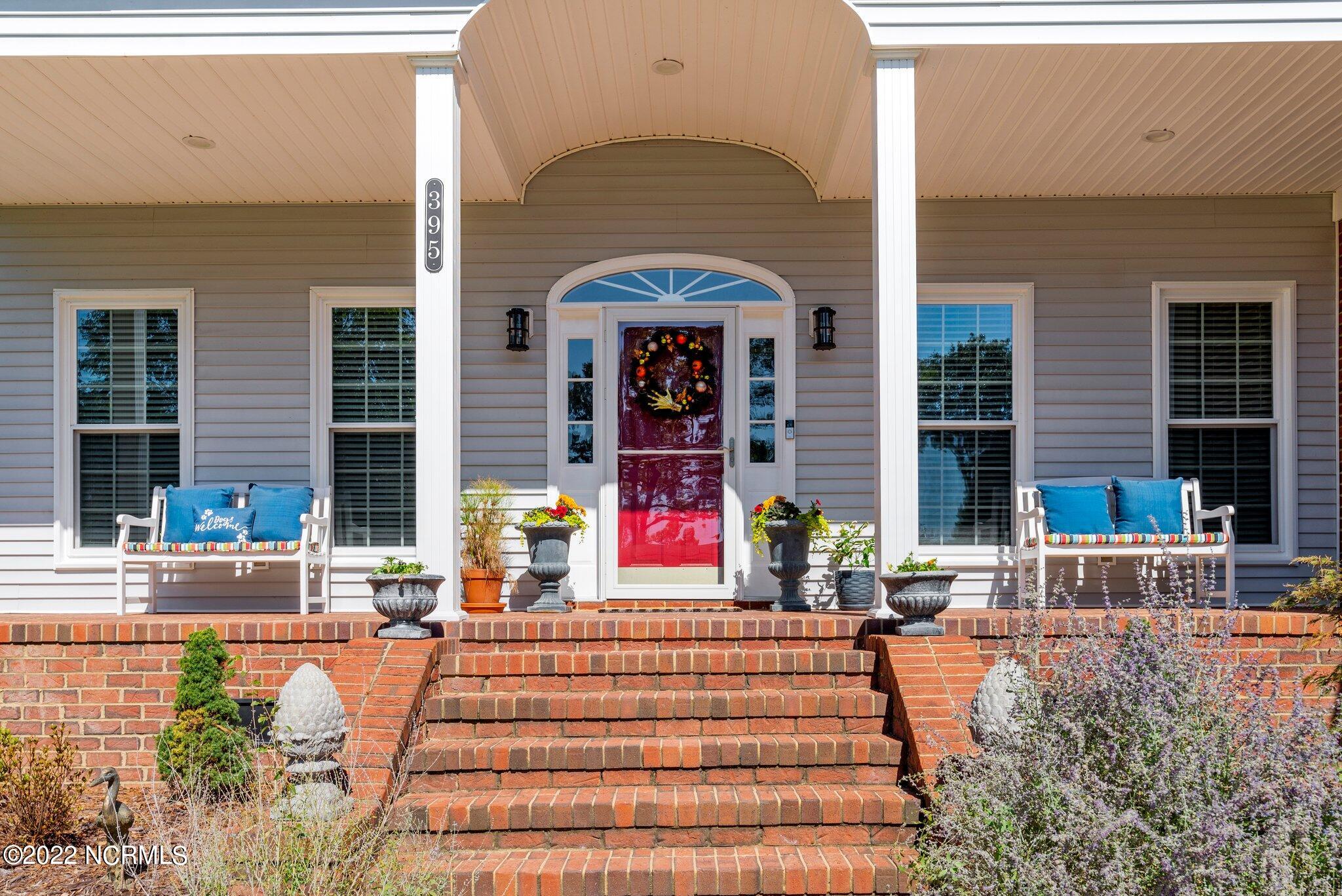 395 Summerfield Road West Roper, NC 27970 - Photo 3 of 70 3- Front entrance