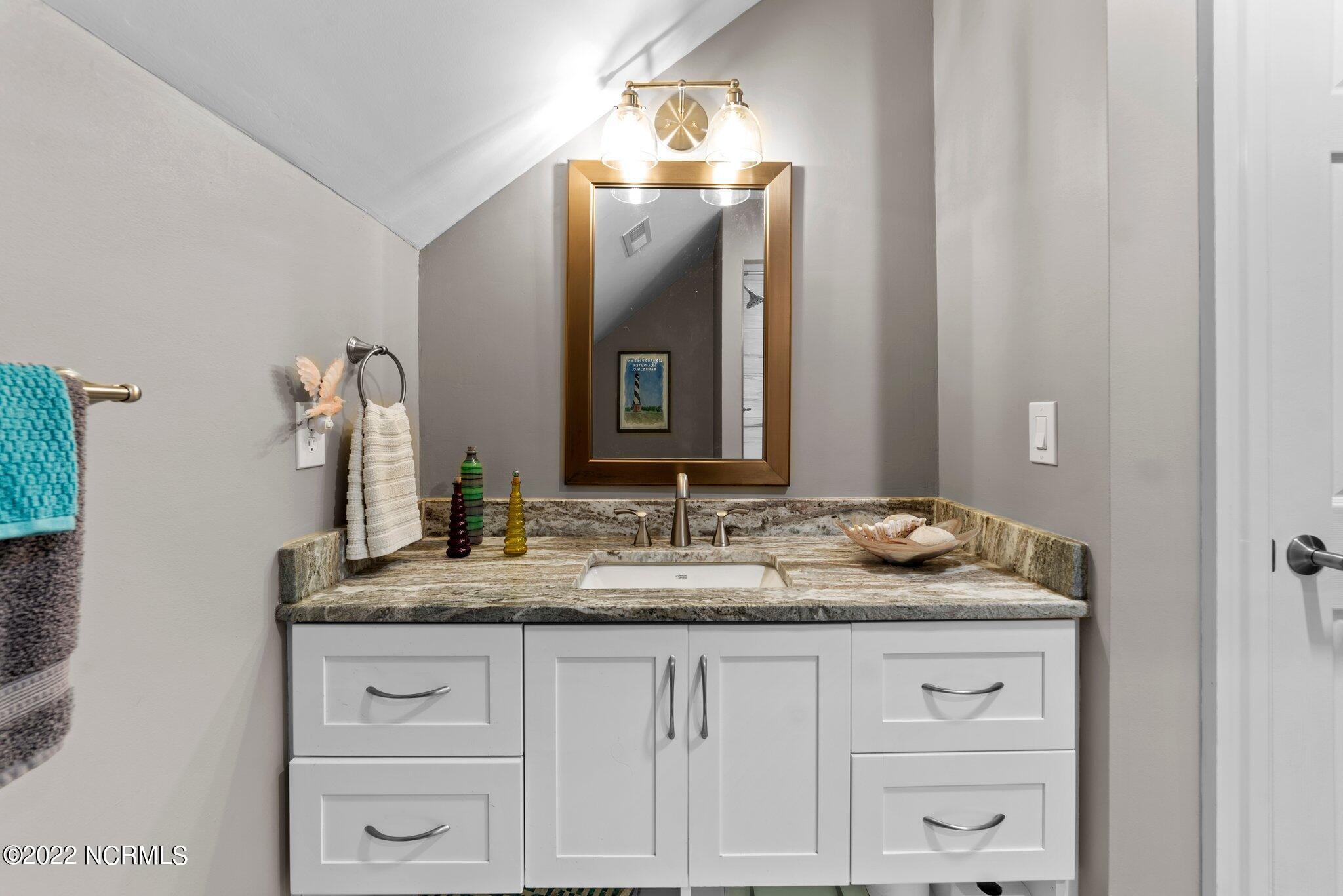 395 Summerfield Road West Roper, NC 27970 - Photo 41 of 70 41- Upstairs Bathroom