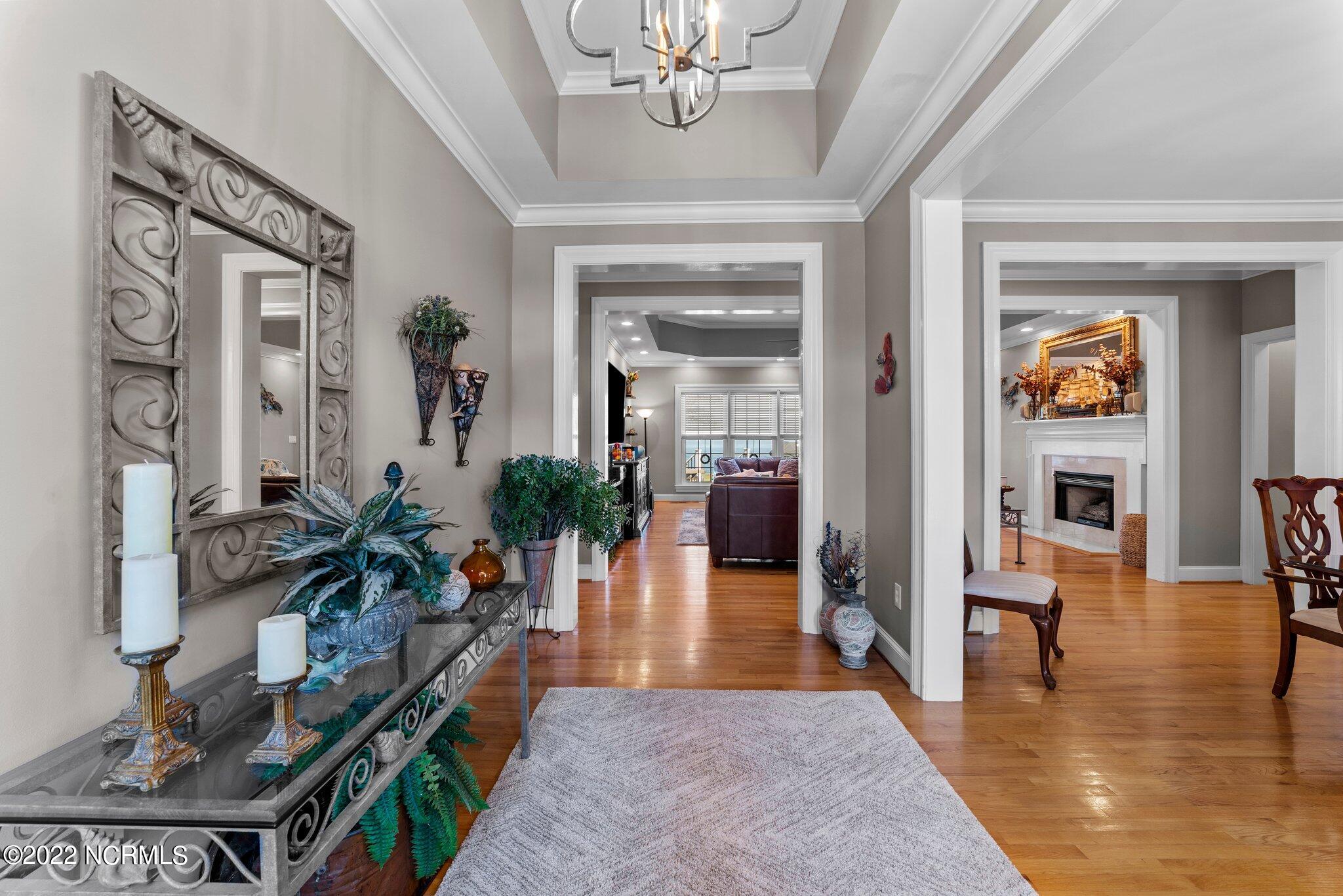 395 Summerfield Road West Roper, NC 27970 - Photo 10 of 70 10-Foyer