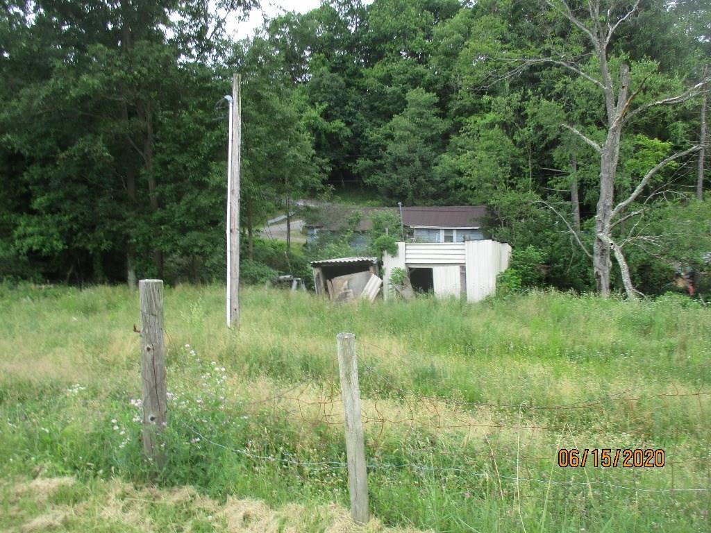 264 Spade Road Rochester, PA 15074 - Photo 8 of 22