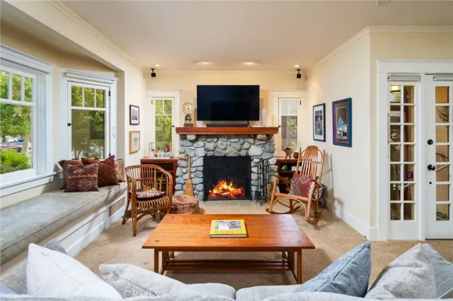 $1,450,000 | 335 Harvard Avenue North, Claremont, CA 91711