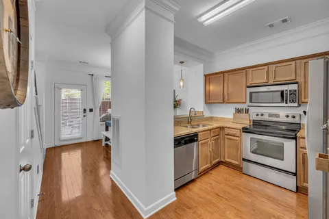 $540,000 | 2310 Elliott Avenue, Unit 513, Nashville, TN 37204