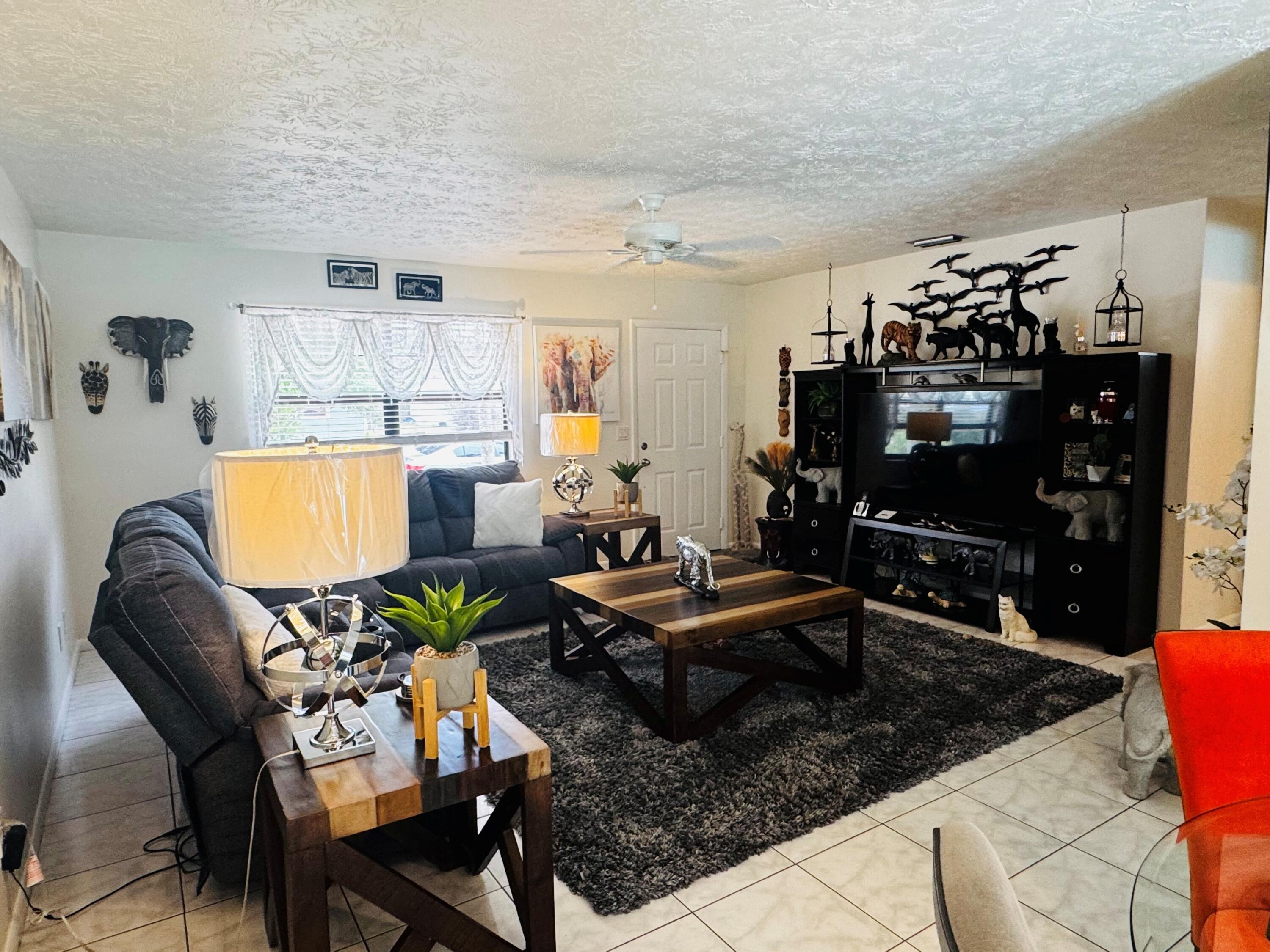 1918 Southeast Monroe Street Stuart, FL 34997 - Photo 2 of 13 Living Room