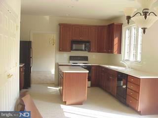 1 Waters Road Malvern, PA 19355 - Photo 2 of 6 Gallery Image 2