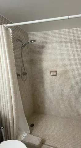 $2,500 | 410 Wilma Circle, Unit 103, Riviera Beach, FL 33404