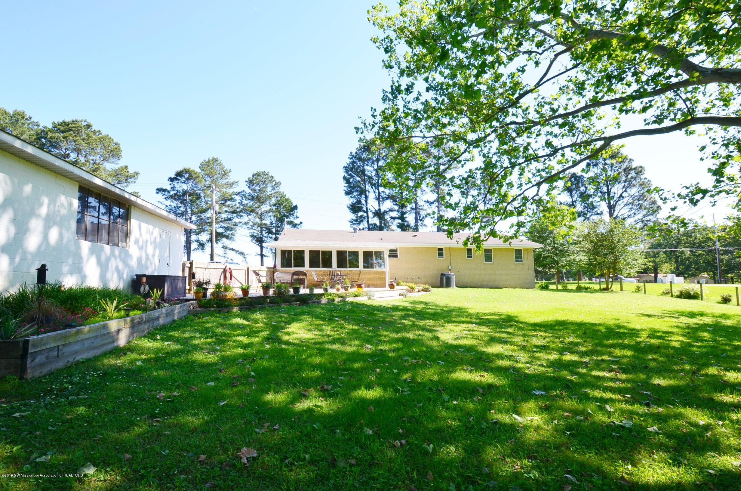 4497 Pleasant Hill Road Olive Branch, MS 38654 - Photo 23 of 31 Back Yard