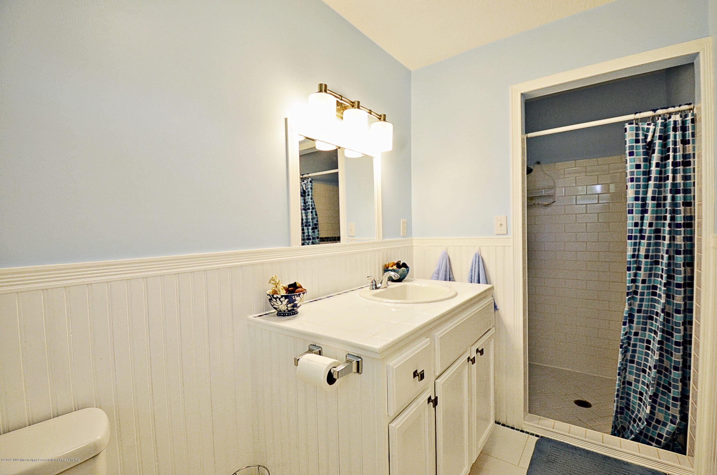 4497 Pleasant Hill Road Olive Branch, MS 38654 - Photo 10 of 31 Master Bath