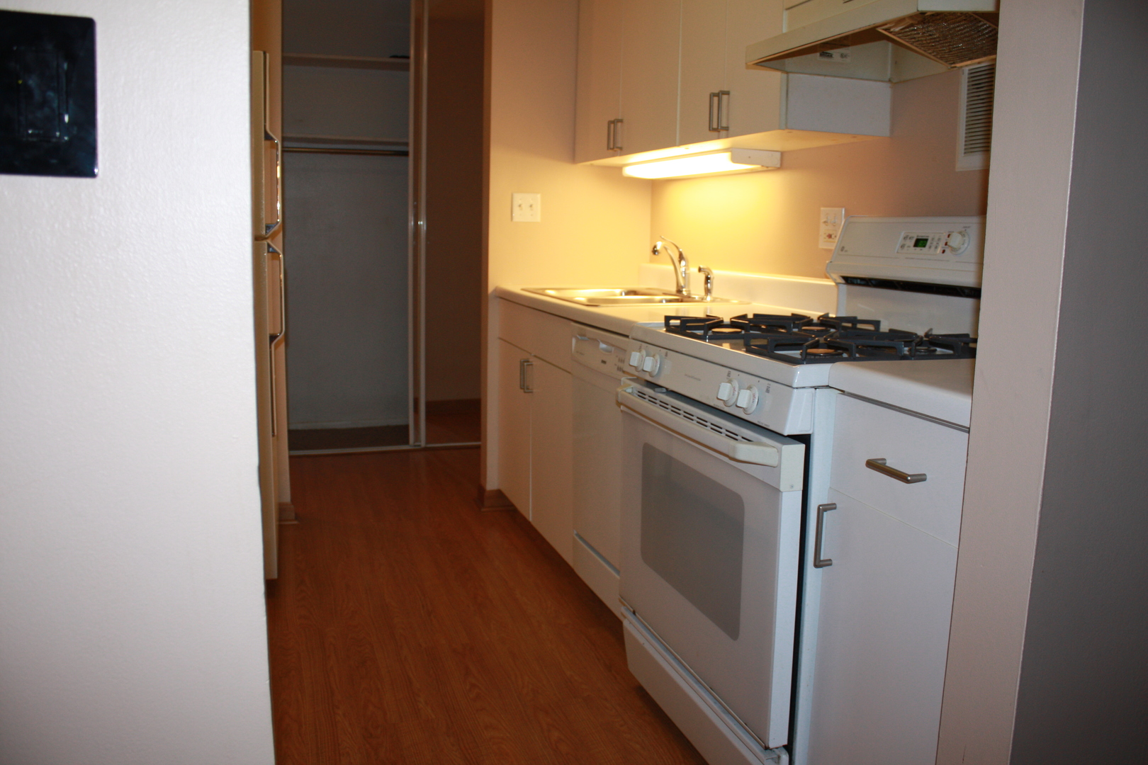 1107 South Old Wilke Road, Unit 310 Rolling Meadows, IL 60005 - Photo 7 of 29