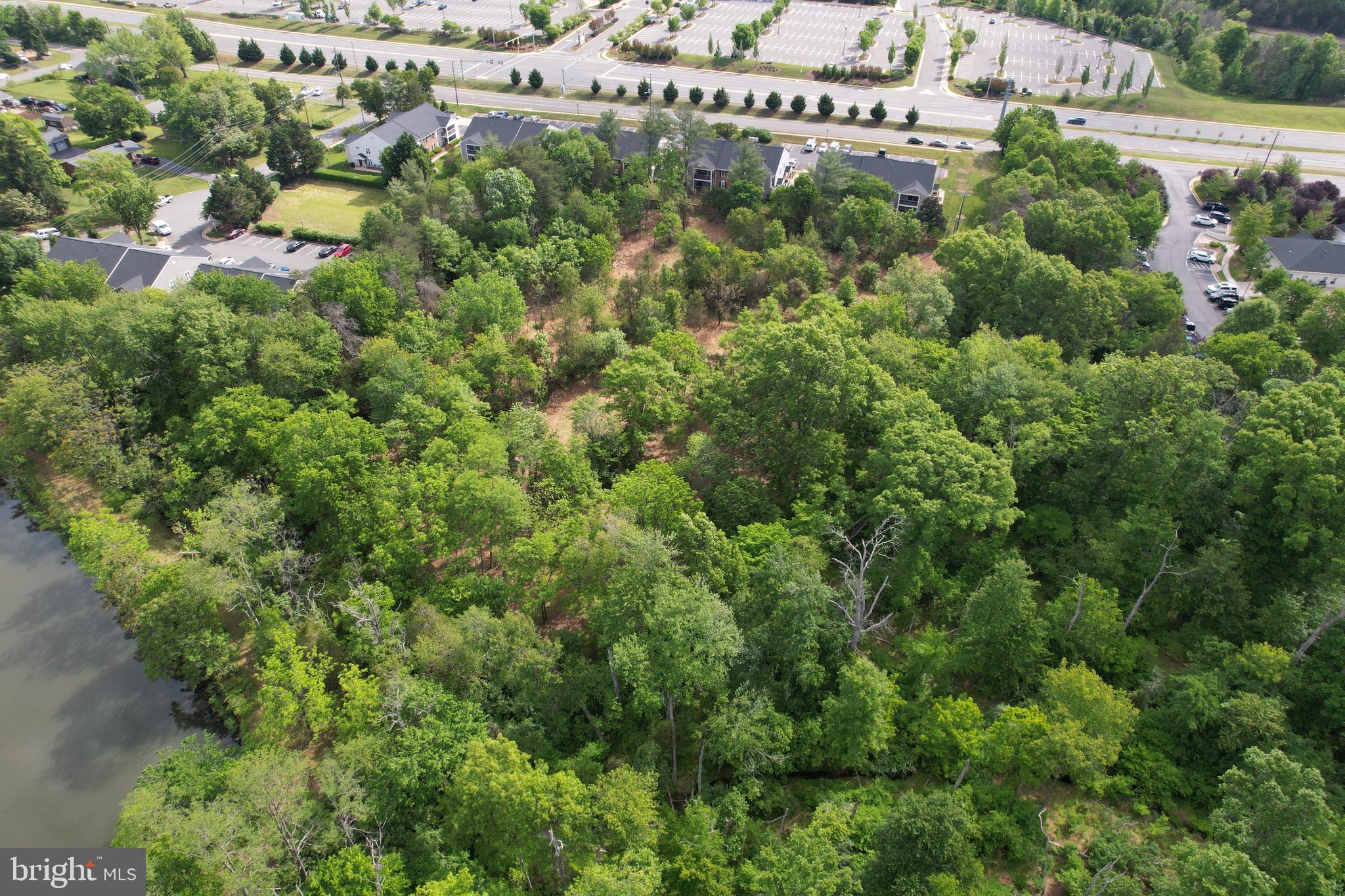 7812 Linton Hall Road Gainesville, VA 20155 - Photo 2 of 13