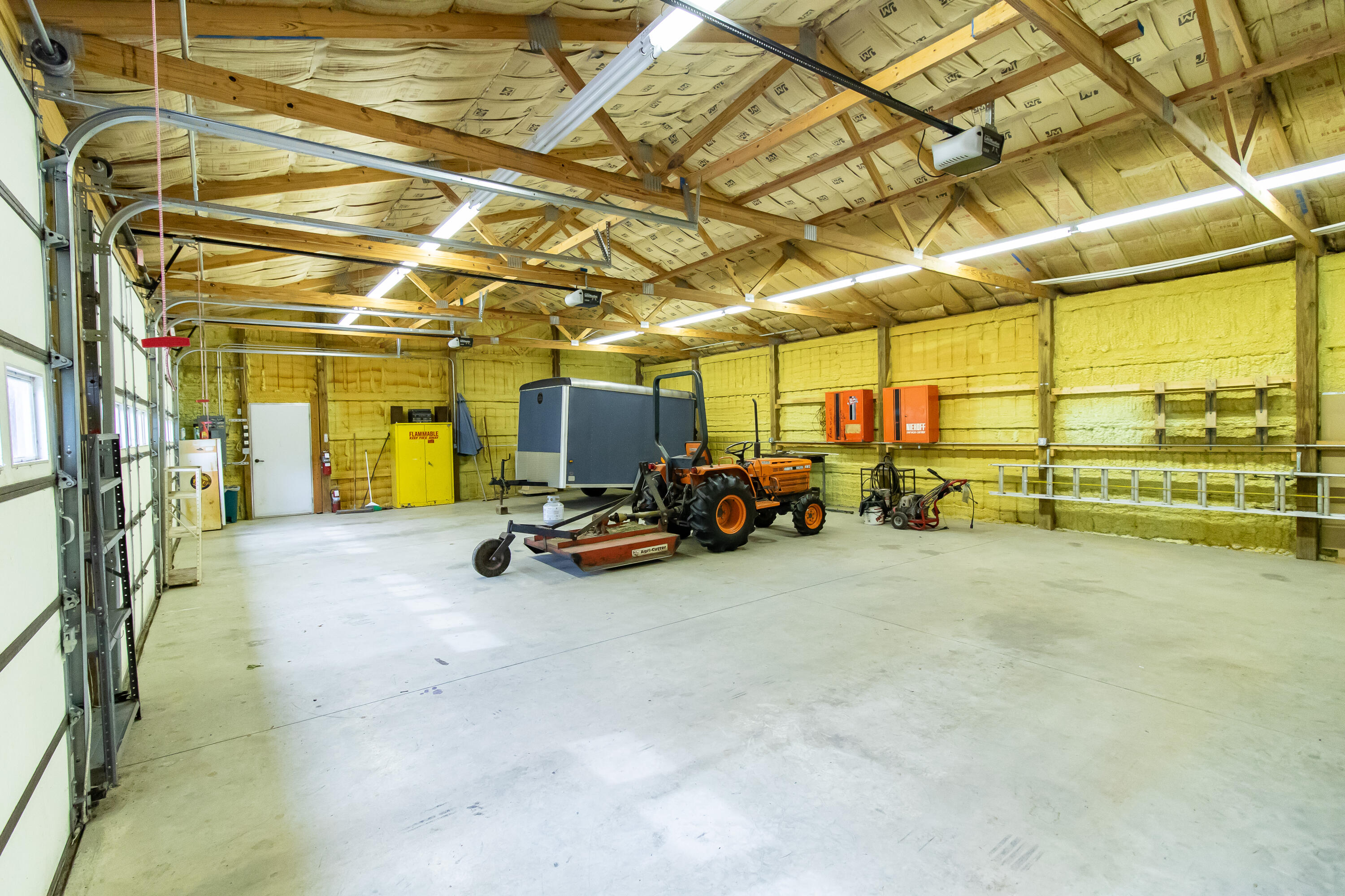 2846 Cedar Road Stamping Ground, KY 40379 - Photo 81 of 149 FZ1A4013