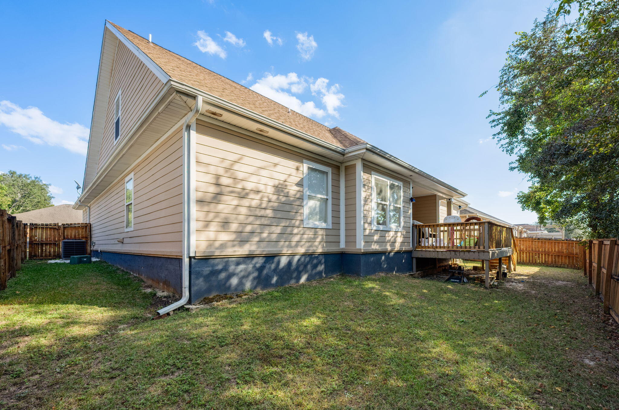 4591 Hermosa Road Crestview, FL 32539 - Photo 57 of 59 a house view with a garden space