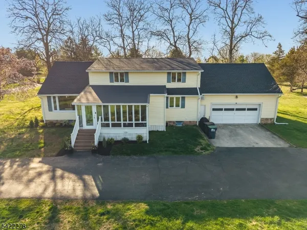 $725,000 | 2 Mountain View Road, Whitehouse Station, NJ 08889