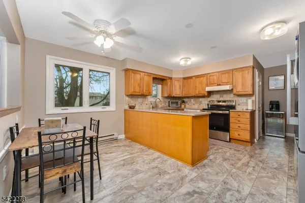 $725,000 | 2 Mountain View Road, Whitehouse Station, NJ 08889