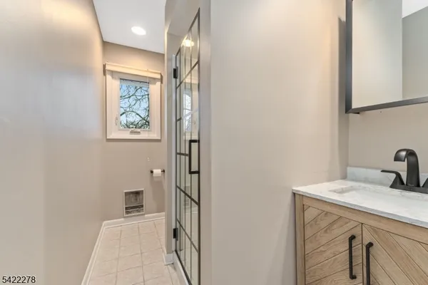 $725,000 | 2 Mountain View Road, Whitehouse Station, NJ 08889