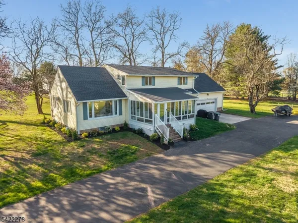 $725,000 | 2 Mountain View Road, Whitehouse Station, NJ 08889