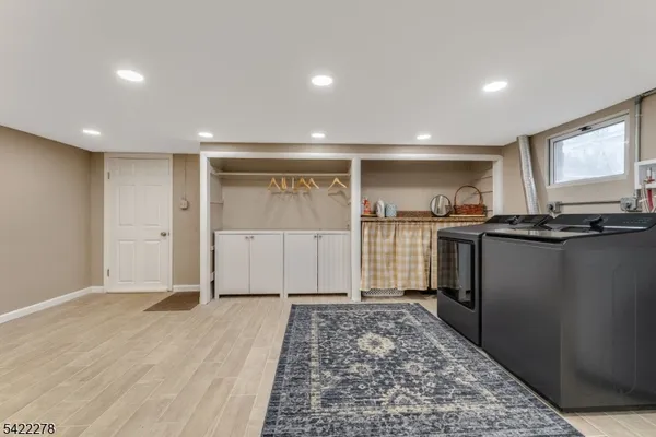 $725,000 | 2 Mountain View Road, Whitehouse Station, NJ 08889