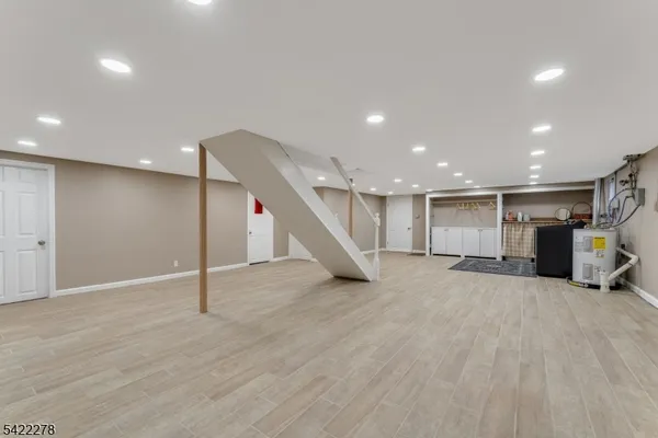 $725,000 | 2 Mountain View Road, Whitehouse Station, NJ 08889