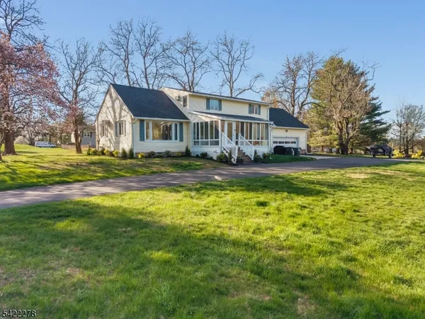 $725,000 | 2 Mountain View Road, Whitehouse Station, NJ 08889