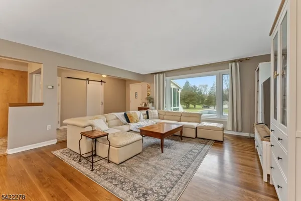 $725,000 | 2 Mountain View Road, Whitehouse Station, NJ 08889