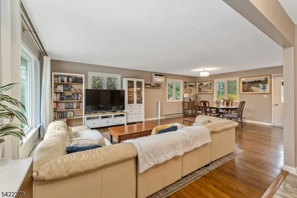 $725,000 | 2 Mountain View Road, Whitehouse Station, NJ 08889