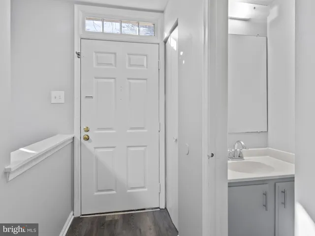 $350,000 | 3469 Bruton Parish Way, Unit 19126, Silver Spring, MD 20904