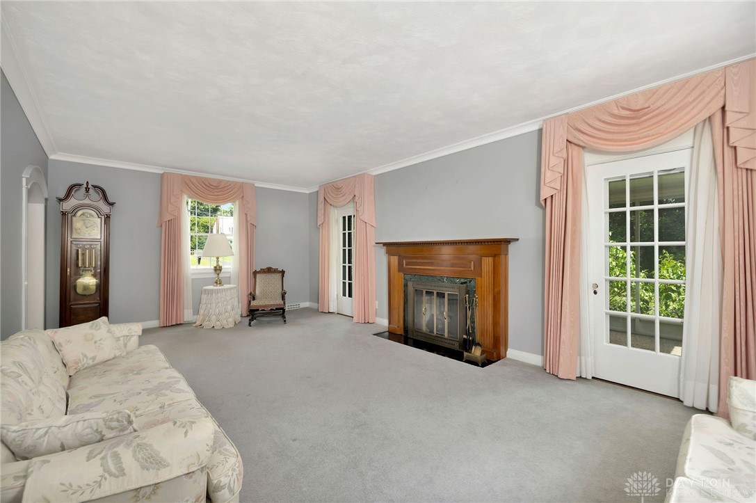 5583 Sidney Road Cincinnati, OH 45238 - Photo 11 of 46