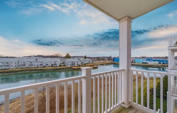 $2,450 | 9 Needhams Landing, Unit 401, Lynn, MA 01905