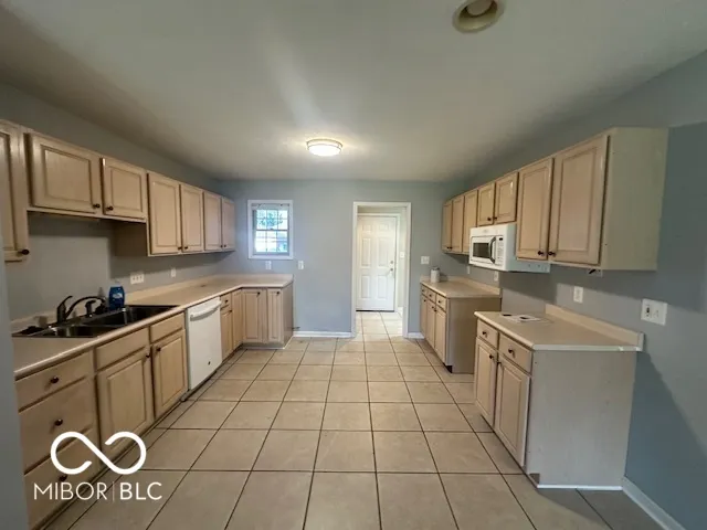 $249,900 | 6055 Stratton Court, Columbus, IN 47203