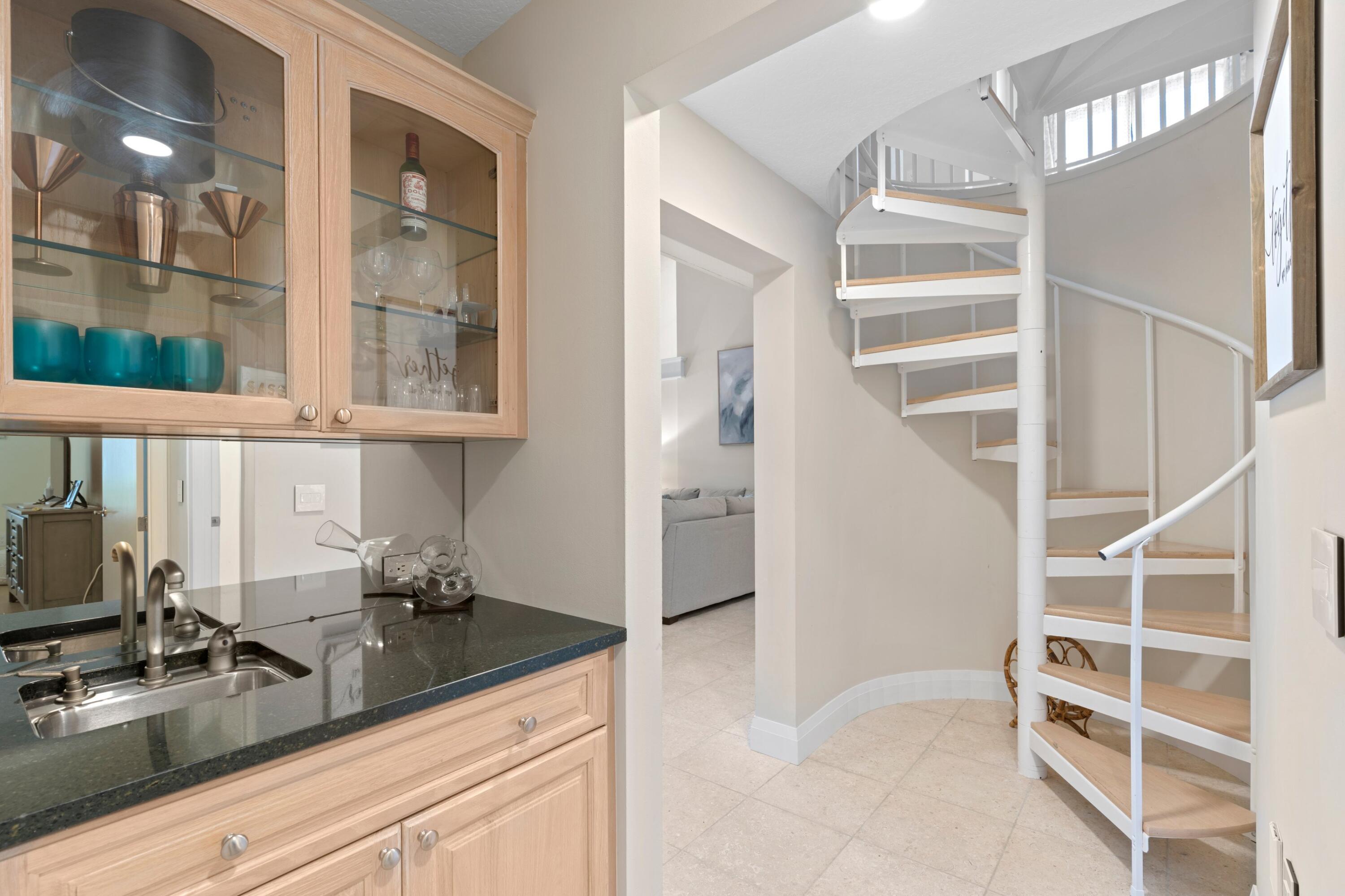 197 Ridge Road Jupiter, FL 33477 - Photo 19 of 30 WET BAR