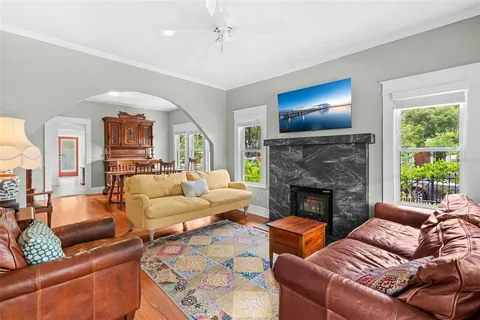 $699,000 | 900 East Pine Street, Orlando, FL 32801