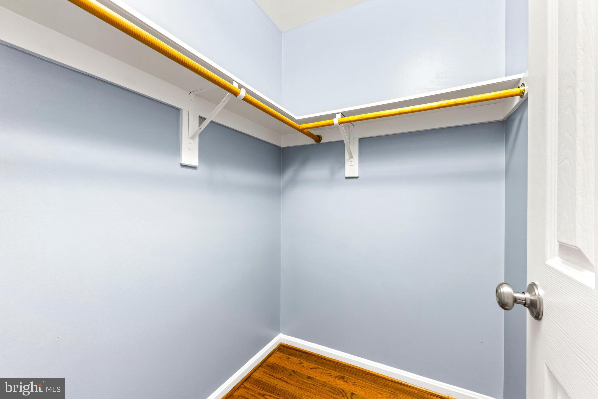 1552 Shipsview Road Annapolis, MD 21409 - Photo 100 of 129 Upper-level 4th bedroom walk-in closet