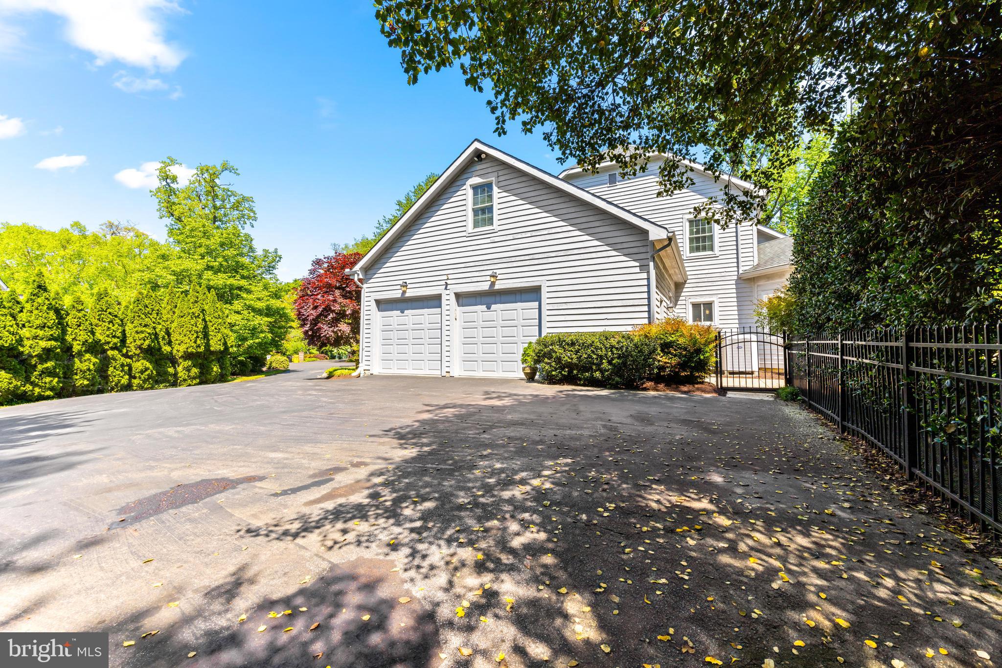 1552 Shipsview Road Annapolis, MD 21409 - Photo 120 of 129 Oversized 2-car garage w/epoxy flooring/storage