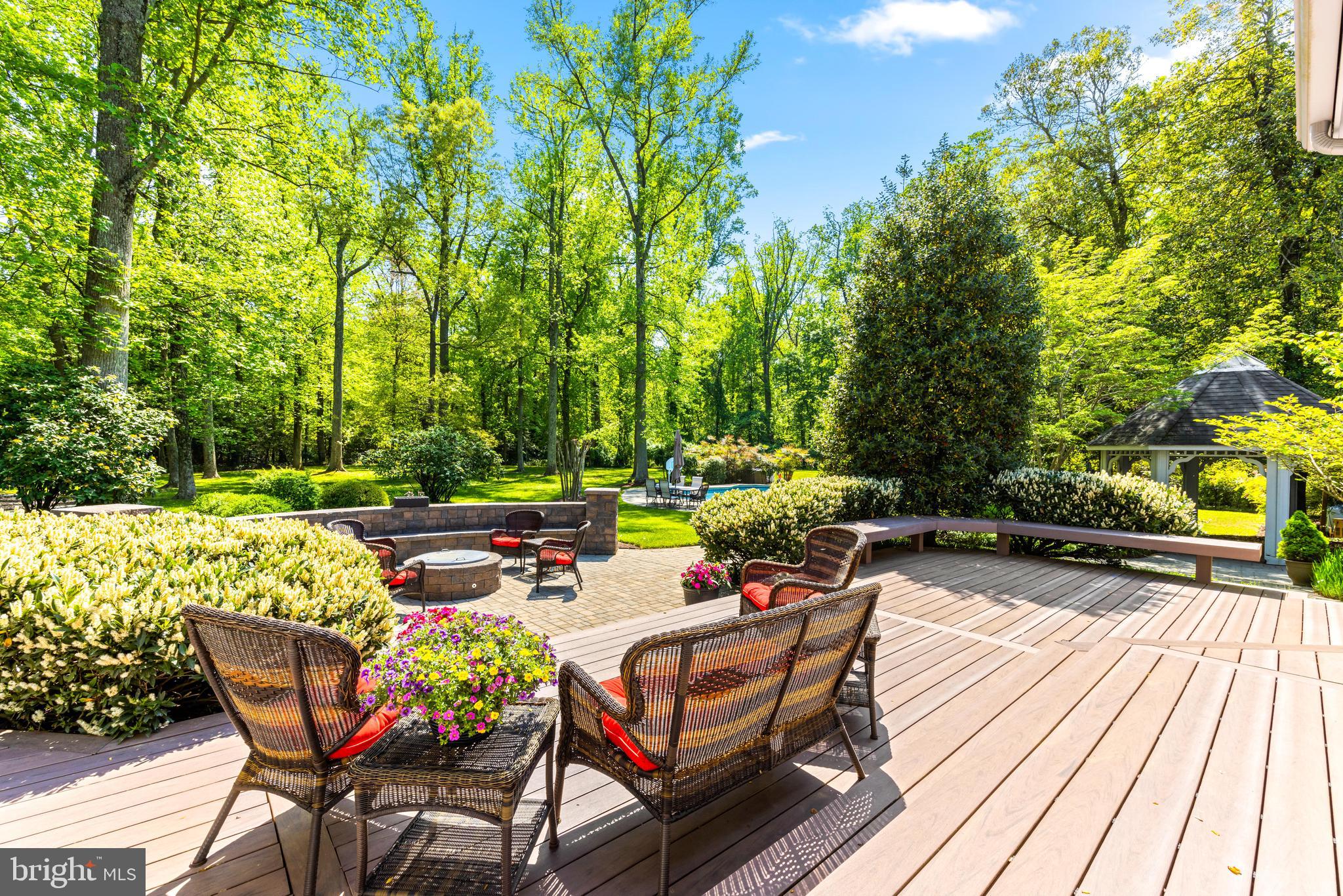 1552 Shipsview Road Annapolis, MD 21409 - Photo 69 of 129 Huge composite deck overlooking yard